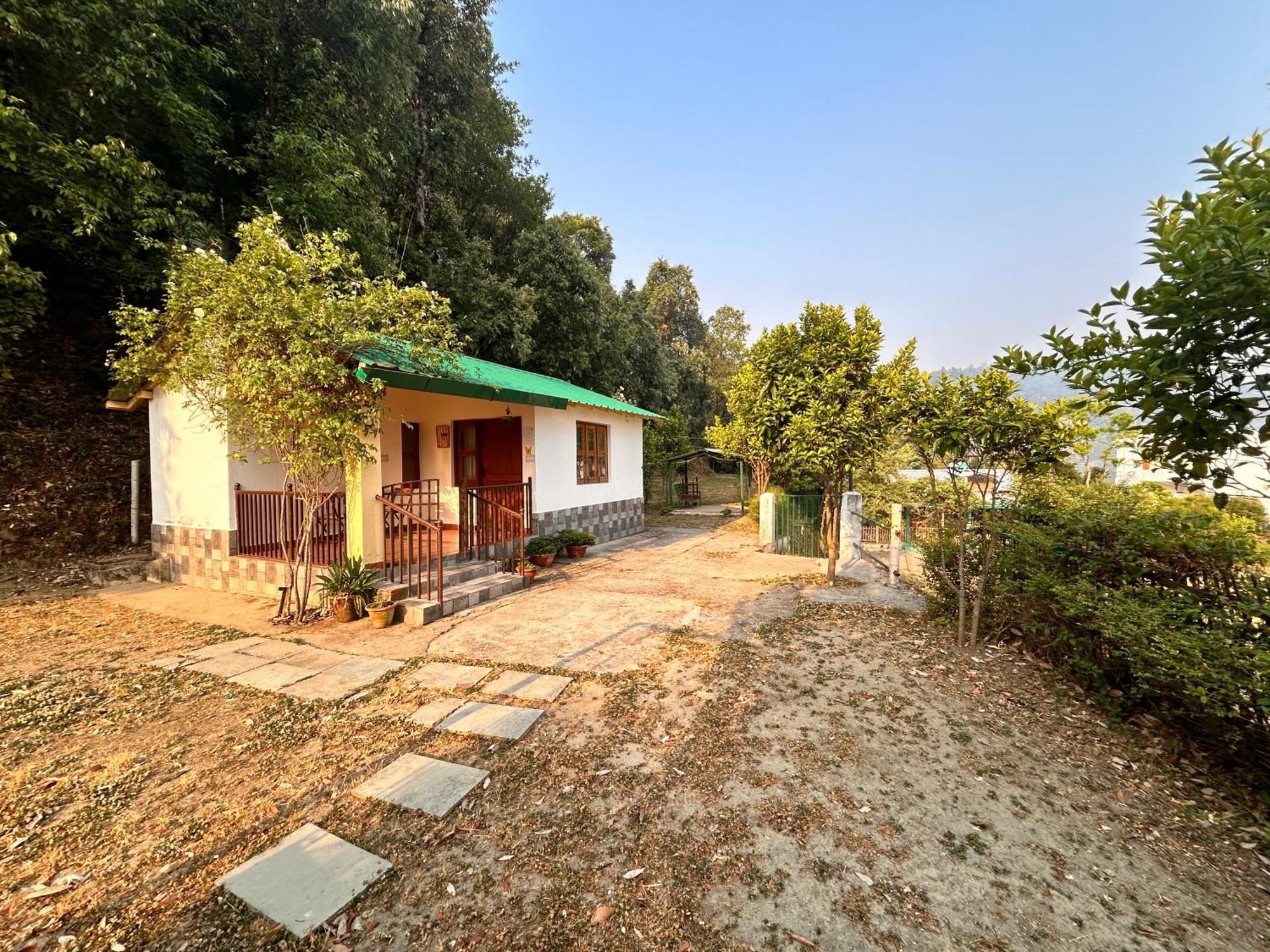 Emerald Trail Bhīm Tāl Exterior foto