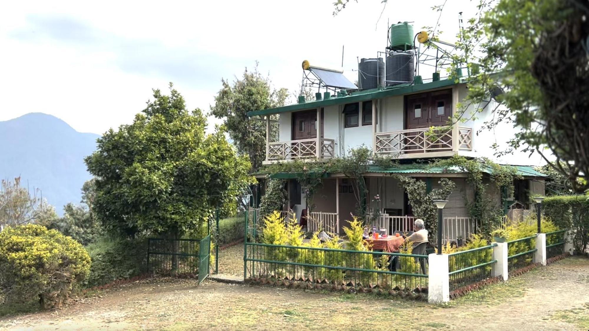 Emerald Trail Bhīm Tāl Exterior foto