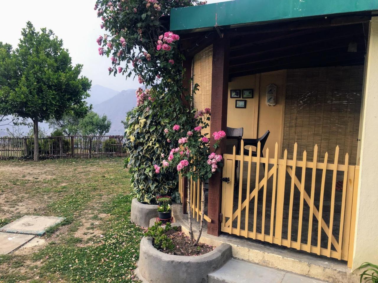 Emerald Trail Bhīm Tāl Exterior foto